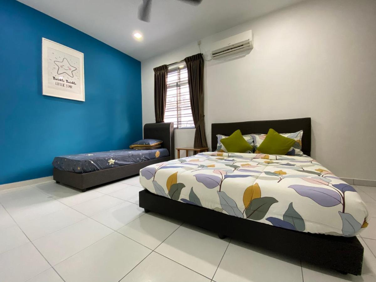 D Niice Garden View With Private Pool Bukit Indah, Johor Bahru Βίλα Εξωτερικό φωτογραφία
